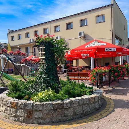 Zamkowa Noclegi Restauracja Дрохичин Екстериор снимка